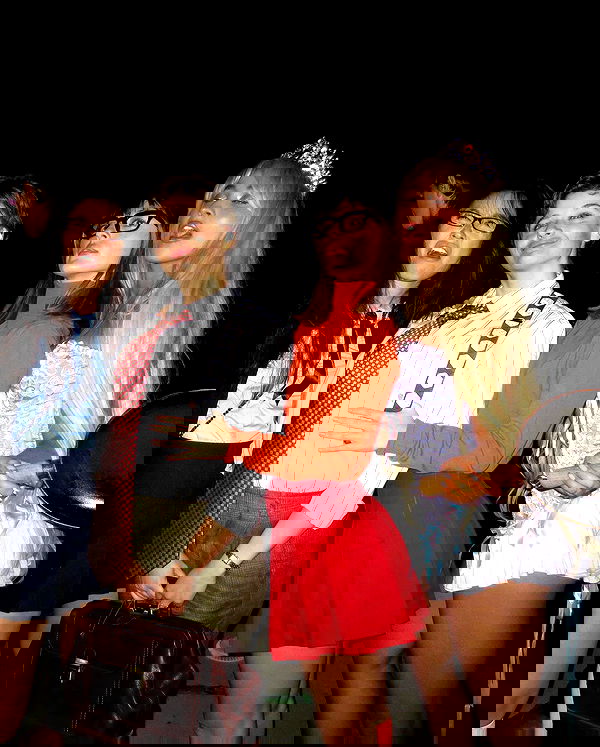 sabrinacarpenter sabrinacarpenter archive image