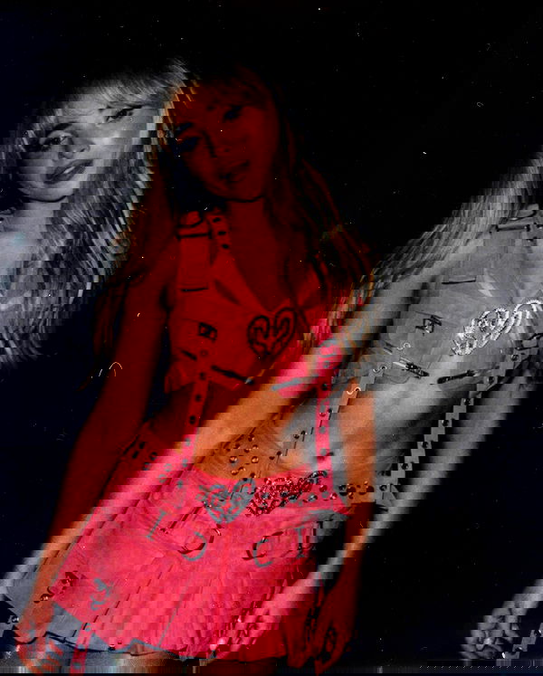 sabrinacarpenter sabrinacarpenter archive image