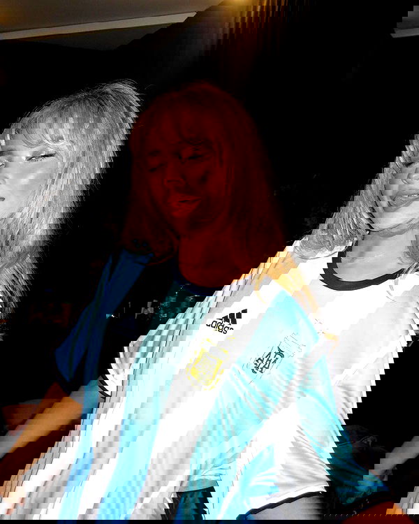 sabrinacarpenter sabrinacarpenter archive image