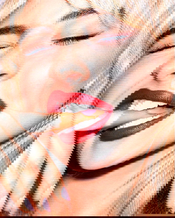 sabrinacarpenter sabrinacarpenter archive image