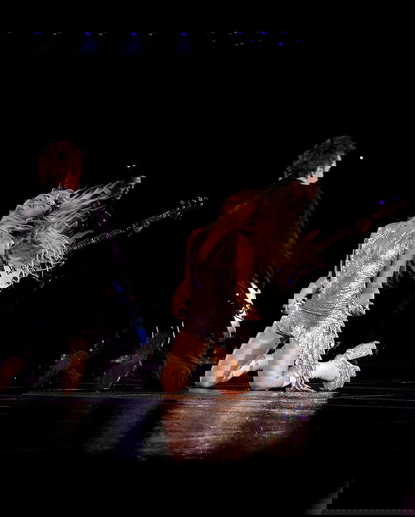 sabrinacarpenter sabrinacarpenter archive image