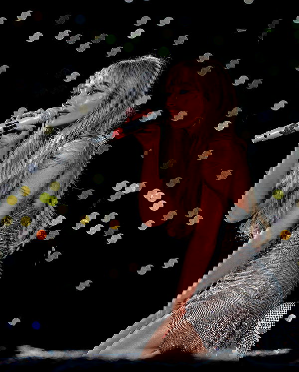 sabrinacarpenter sabrinacarpenter archive image