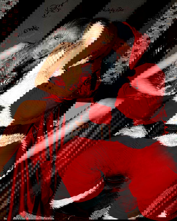 sabrinacarpenter sabrinacarpenter archive image