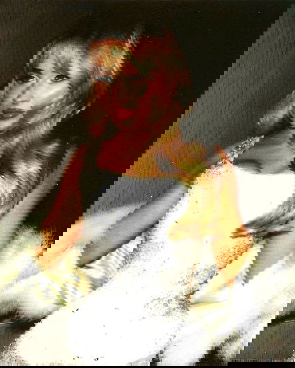 sabrinacarpenter sabrinacarpenter archive image