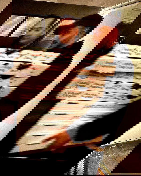 sabrinacarpenter sabrinacarpenter archive image