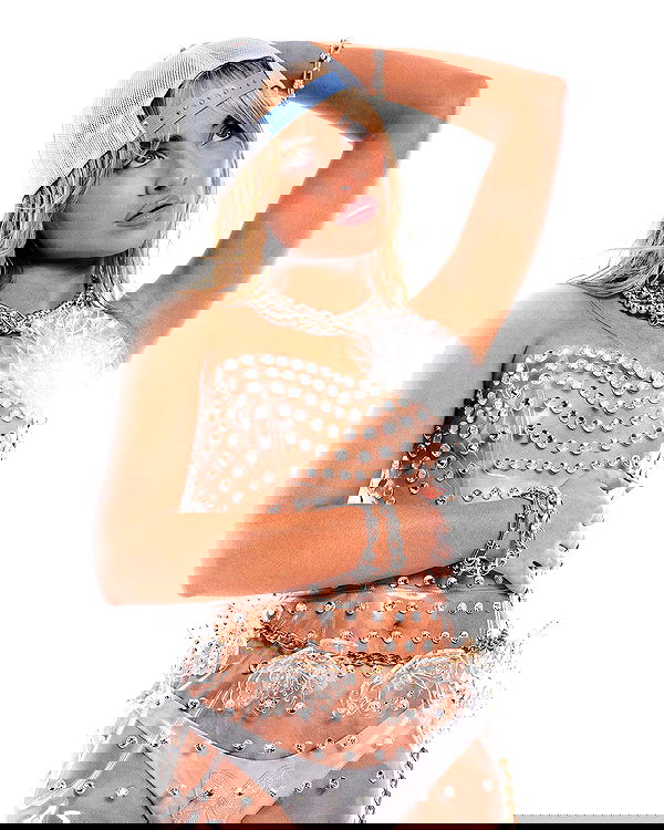 sabrinacarpenter sabrinacarpenter archive image