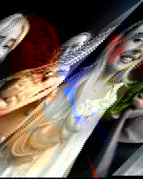 sabrinacarpenter sabrinacarpenter archive image