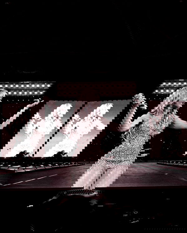 sabrinacarpenter sabrinacarpenter archive image