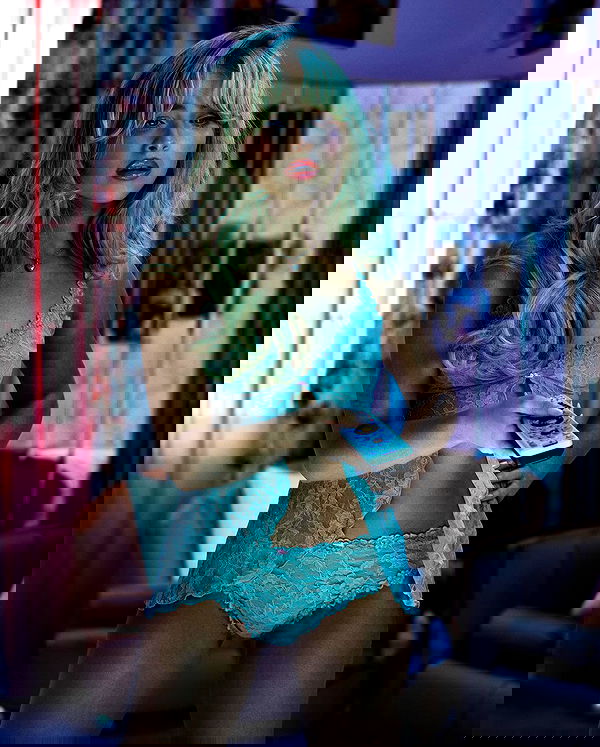 sabrinacarpenter sabrinacarpenter archive image