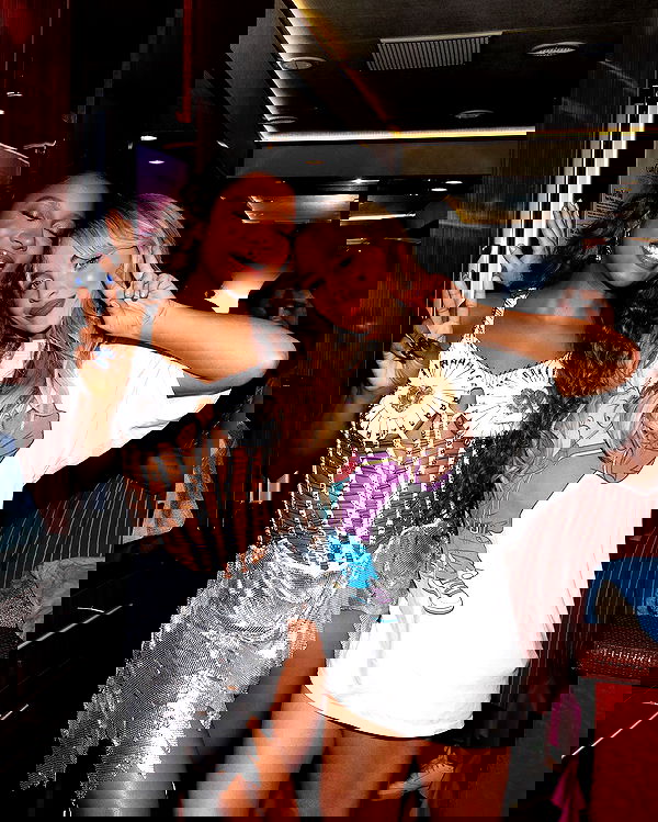 sabrinacarpenter sabrinacarpenter archive image