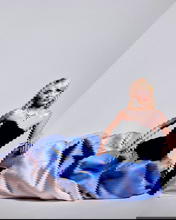 sabrinacarpenter sabrinacarpenter archive image