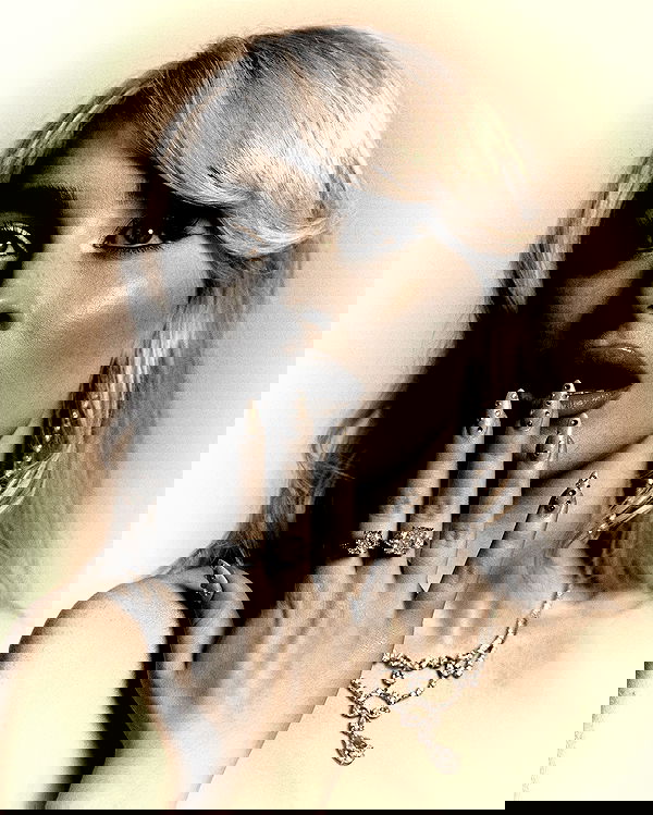 sabrinacarpenter sabrinacarpenter archive image