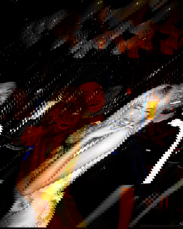 sabrinacarpenter sabrinacarpenter archive image