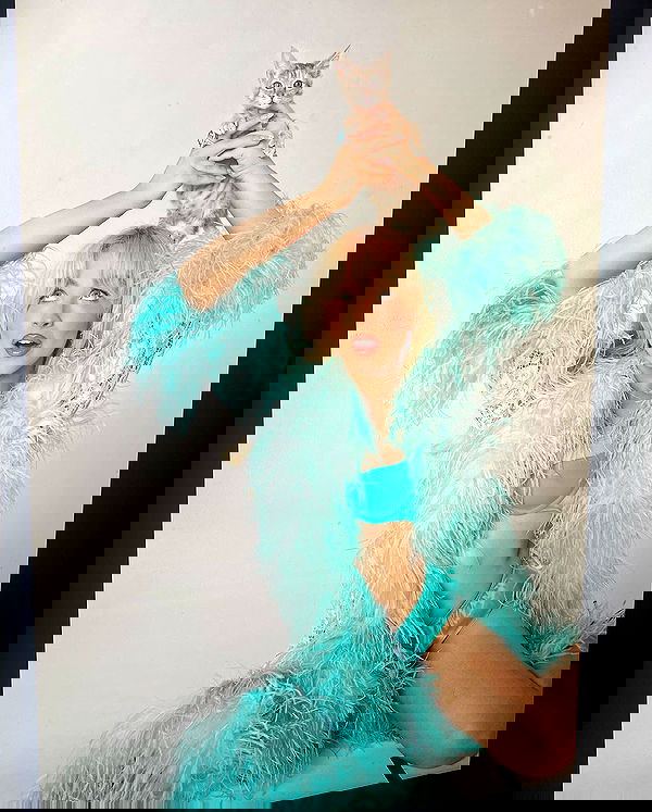 sabrinacarpenter sabrinacarpenter archive image