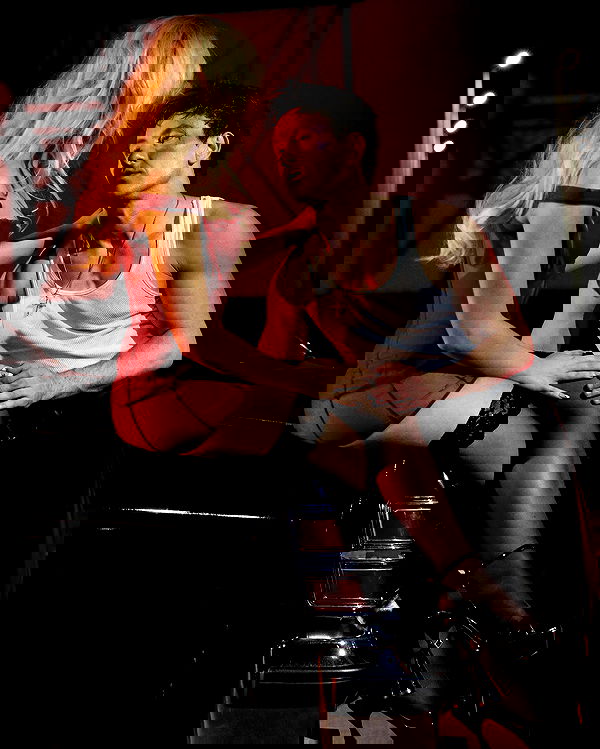 sabrinacarpenter sabrinacarpenter archive image