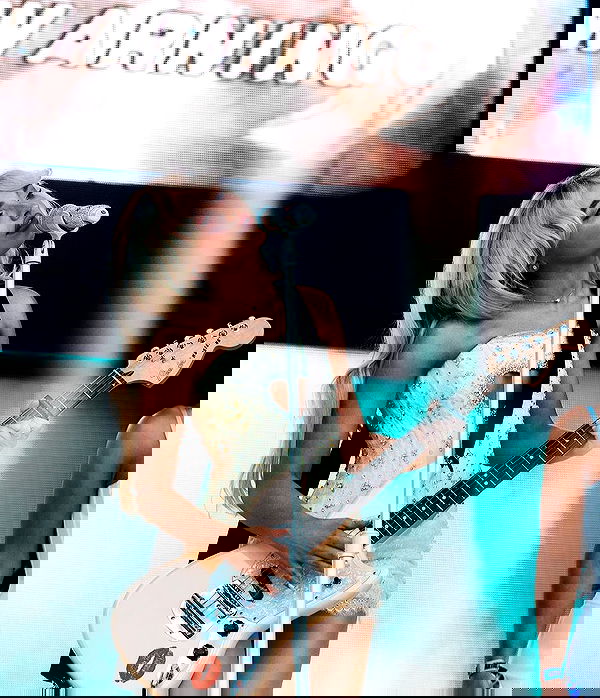 sabrinacarpenter sabrinacarpenter archive image