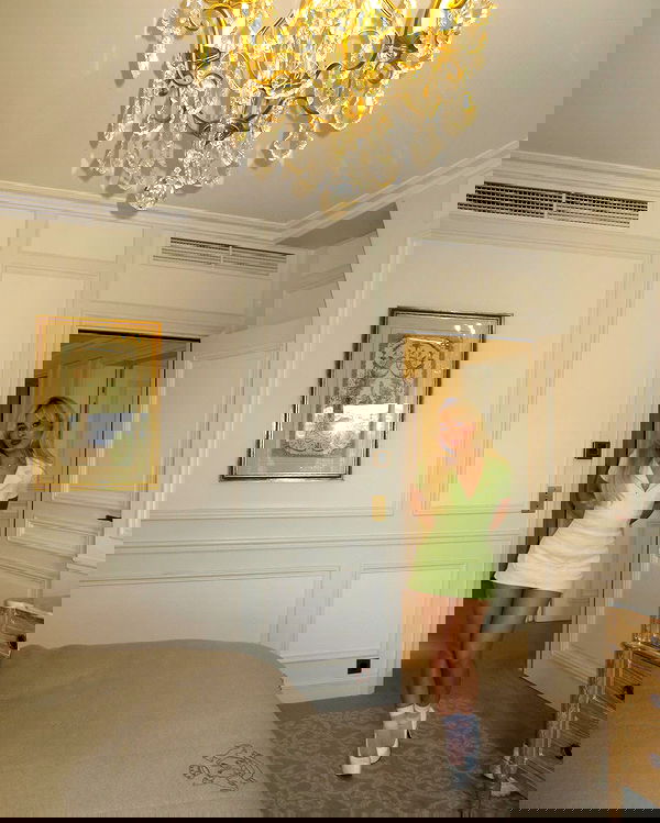 sabrinacarpenter sabrinacarpenter archive image