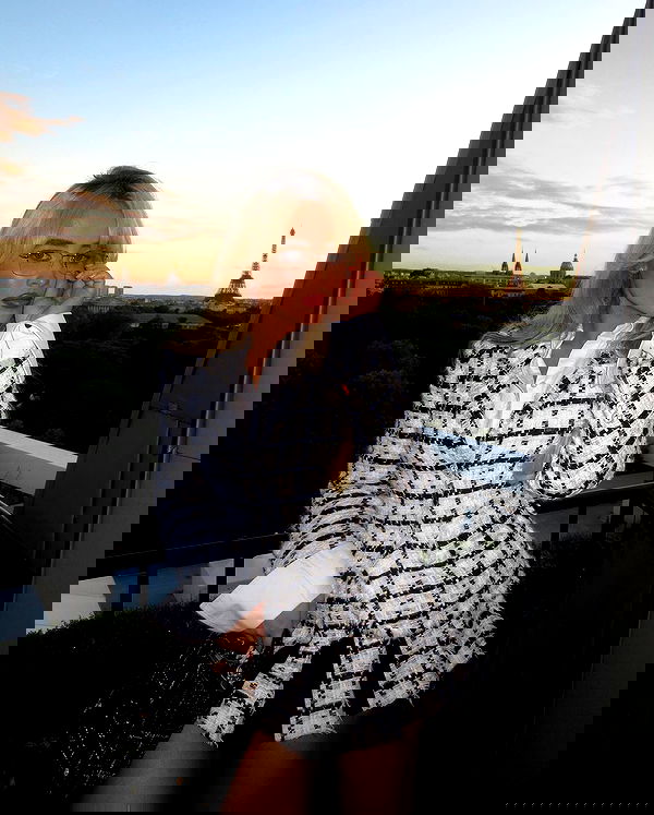 sabrinacarpenter sabrinacarpenter archive image