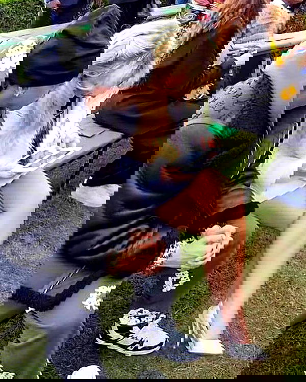 sabrinacarpenter sabrinacarpenter archive image