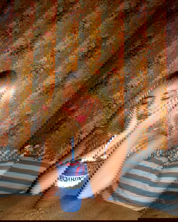 sabrinacarpenter sabrinacarpenter archive image