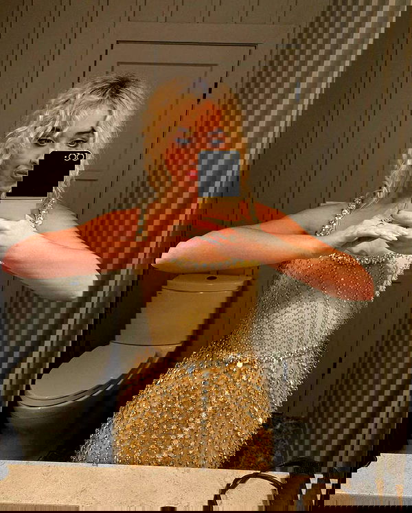 sabrinacarpenter sabrinacarpenter archive image