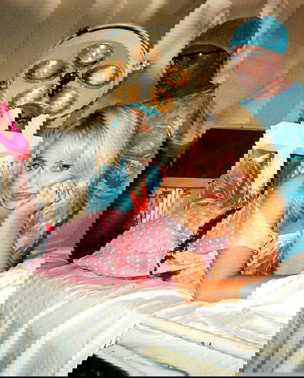 sabrinacarpenter sabrinacarpenter archive image