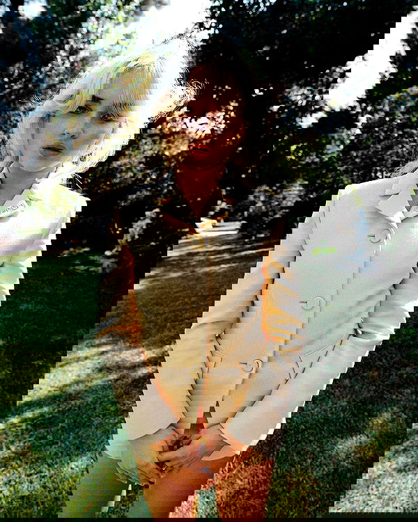 sabrinacarpenter sabrinacarpenter archive image