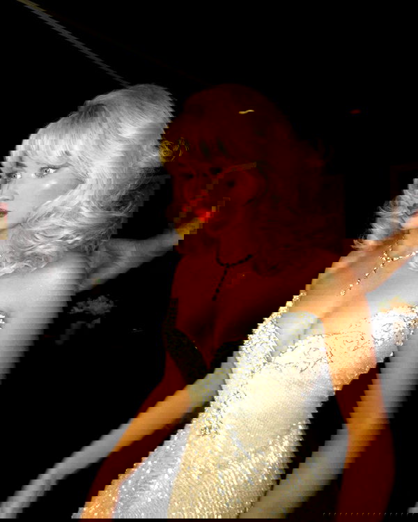 sabrinacarpenter sabrinacarpenter archive image