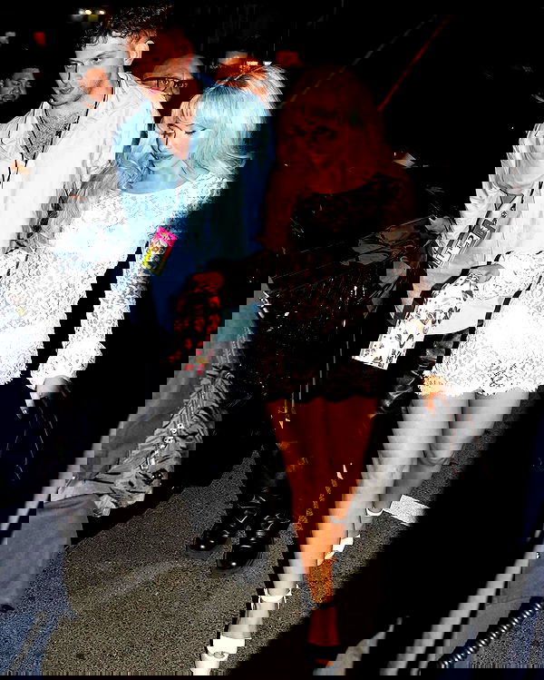 sabrinacarpenter sabrinacarpenter archive image