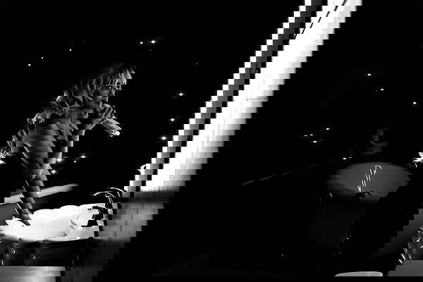 sabrinacarpenter sabrinacarpenter archive image