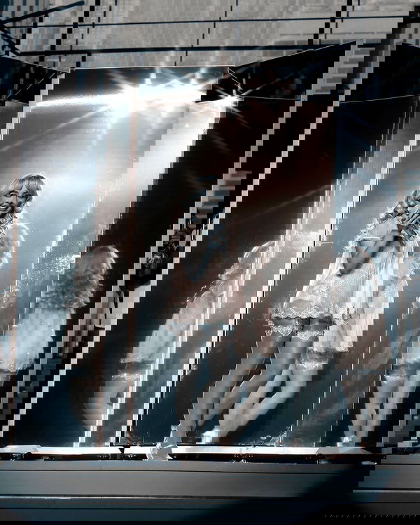 sabrinacarpenter sabrinacarpenter archive image