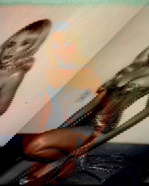 sabrinacarpenter sabrinacarpenter archive image