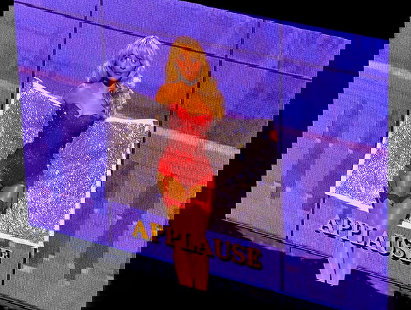 sabrinacarpenter sabrinacarpenter archive image