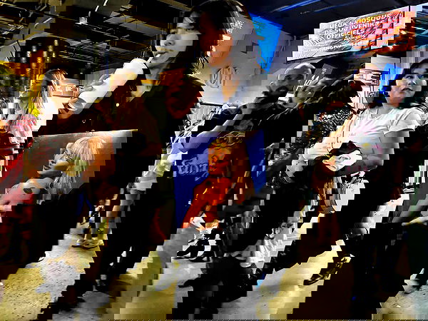 sabrinacarpenter sabrinacarpenter archive image