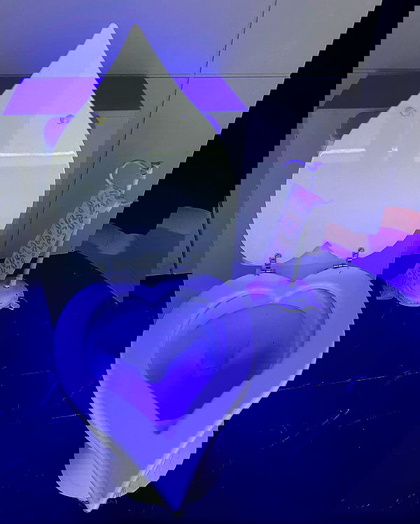 sabrinacarpenter sabrinacarpenter archive image