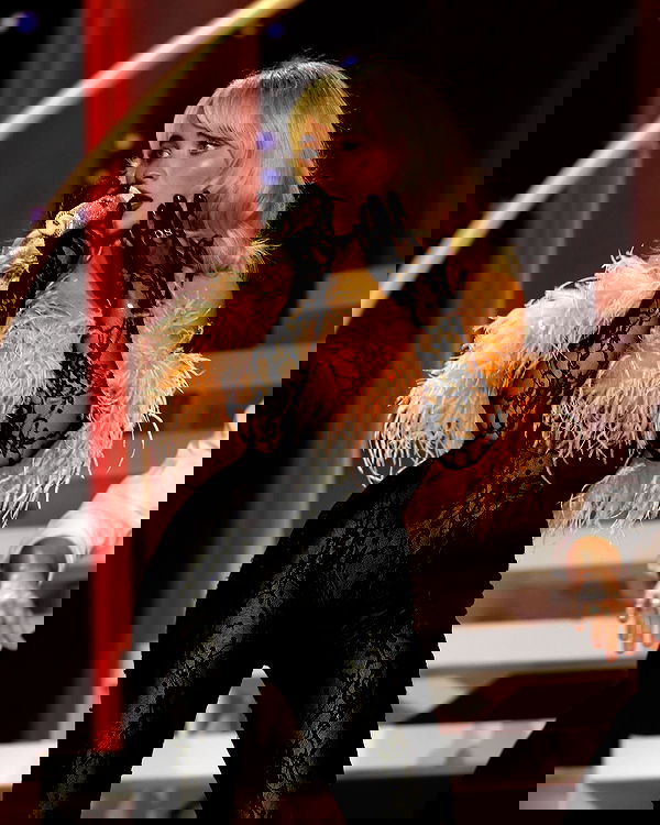 sabrinacarpenter sabrinacarpenter archive image