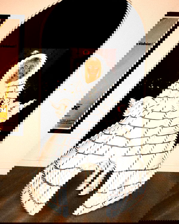 sabrinacarpenter sabrinacarpenter archive image