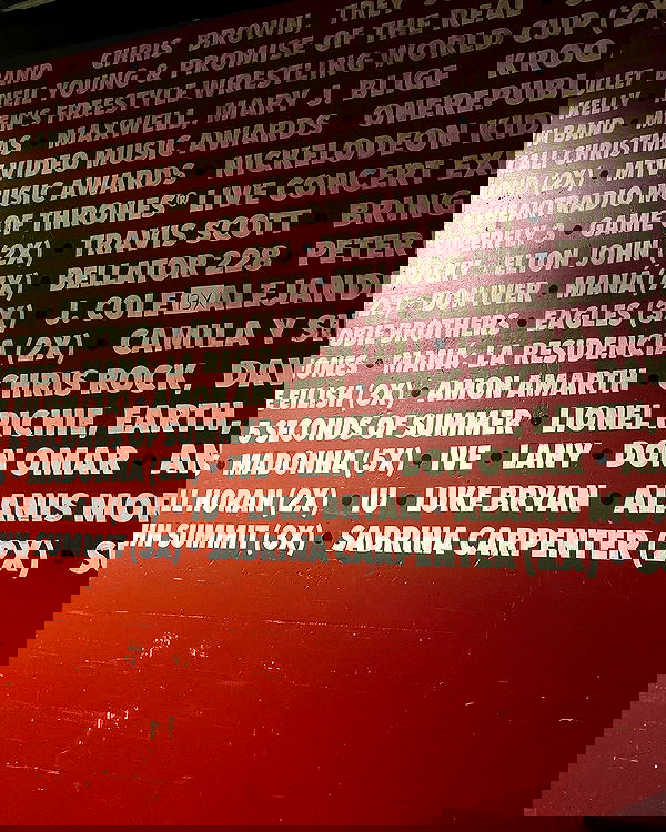 sabrinacarpenter sabrinacarpenter archive image