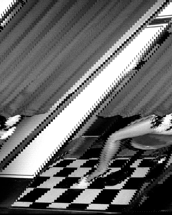 sabrinacarpenter sabrinacarpenter archive image