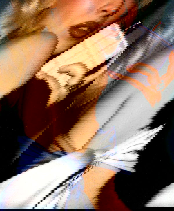 sabrinacarpenter sabrinacarpenter archive image