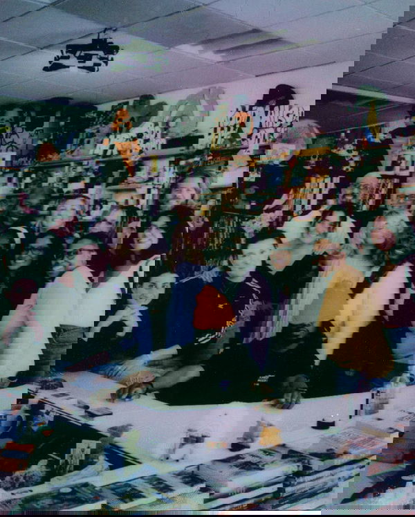 sabrinacarpenter sabrinacarpenter archive image