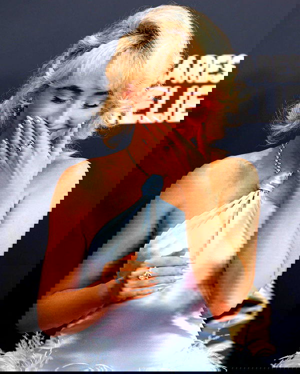 sabrinacarpenter sabrinacarpenter archive image