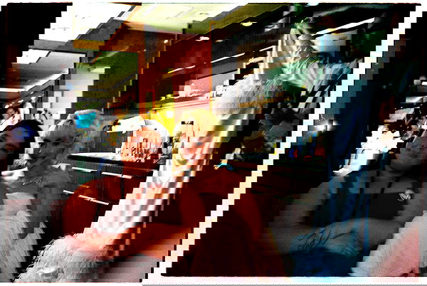 sabrinacarpenter sabrinacarpenter archive image