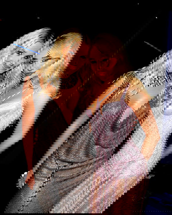 sabrinacarpenter sabrinacarpenter archive image