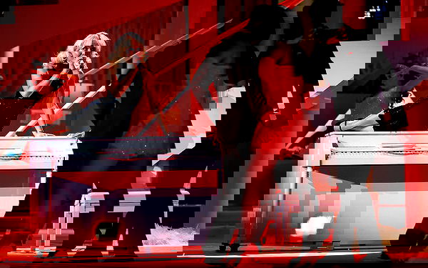 sabrinacarpenter sabrinacarpenter archive image