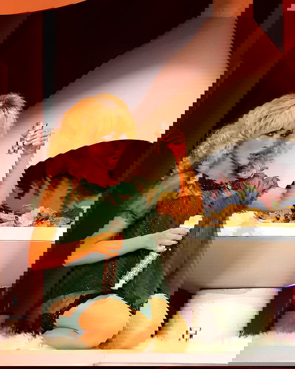 sabrinacarpenter sabrinacarpenter archive image