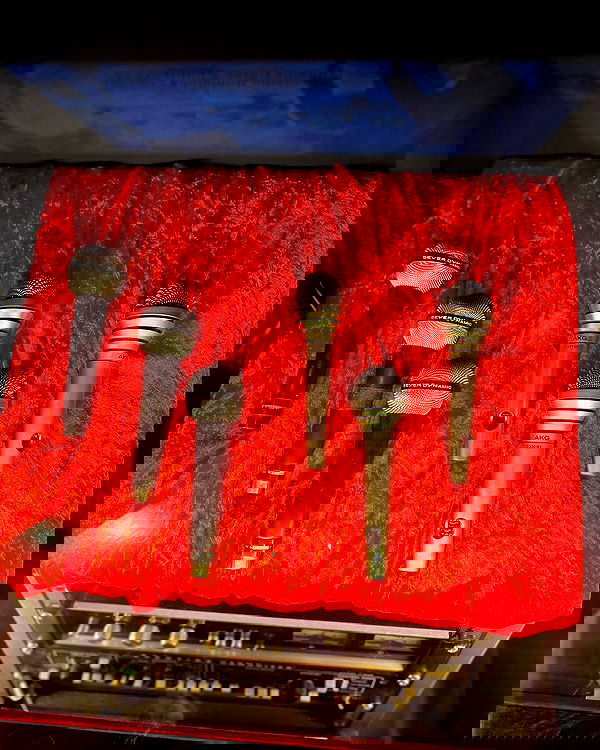 sabrinacarpenter sabrinacarpenter archive image