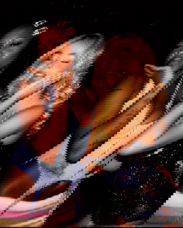 sabrinacarpenter sabrinacarpenter archive image