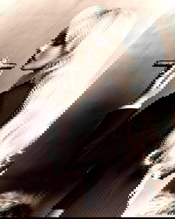 sabrinacarpenter sabrinacarpenter archive image