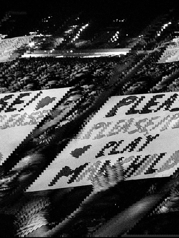 sabrinacarpenter sabrinacarpenter archive image